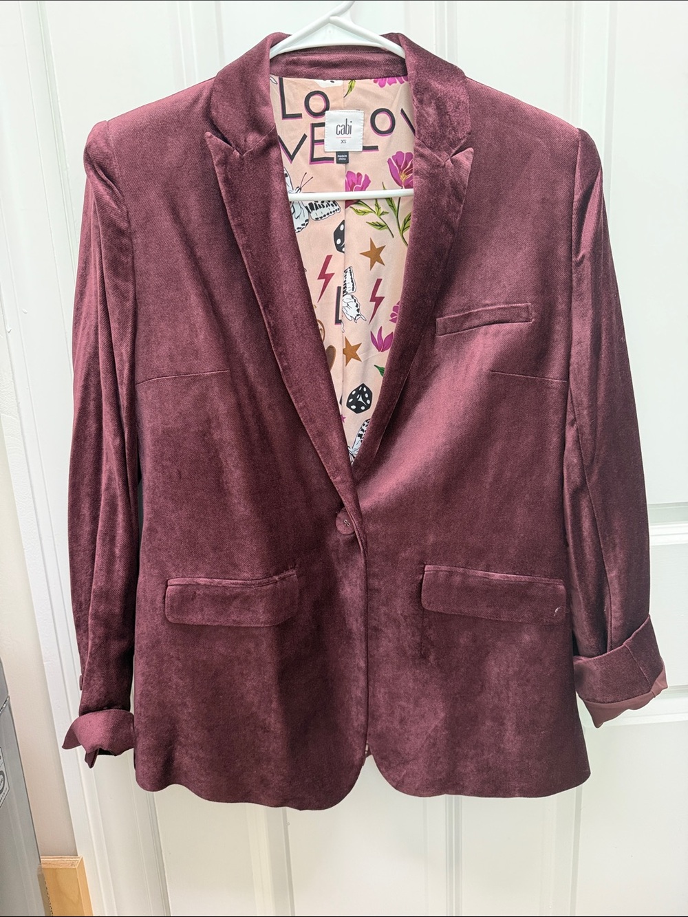 CAbi Women's Velvet Blazer in Plum